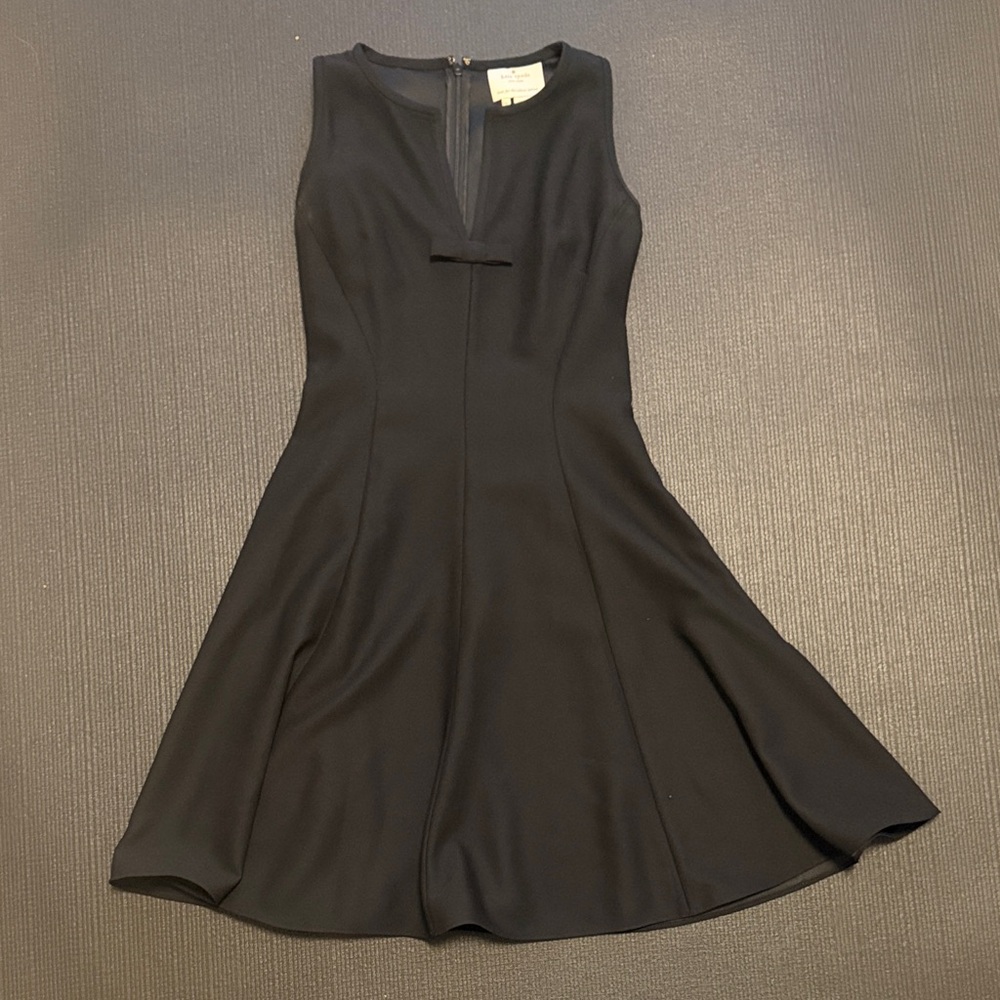 Elegant Black Sleeveless Dress
